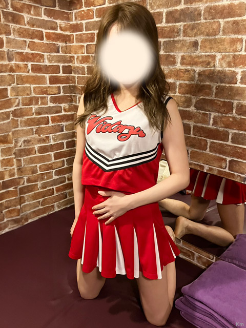 �А����肷4���ډ摜